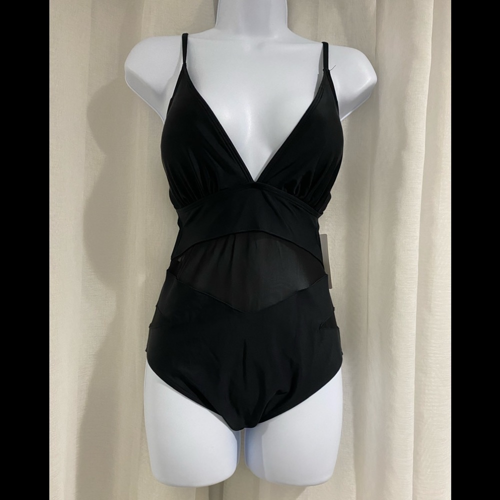 New Womens One piece Swimsuit Size M
